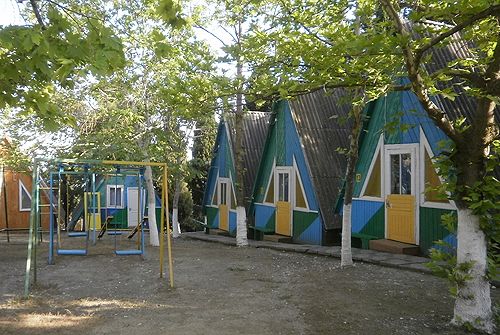 Отдых в Солнечногорском, база отдыха «Карпаты»