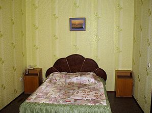 Готель «Ірина», Миколаївка