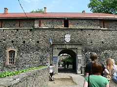 Ужгородський замок, вхід