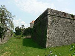 Ужгородский замок, стены