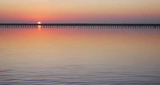 закат на Розовом озере фото