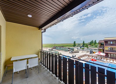 бази відпочинку з басейном в Кирилівці
