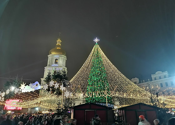 Главная елка Украины, Софийская площадь