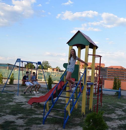 Детская площадка в комплексе «Меотида» фото