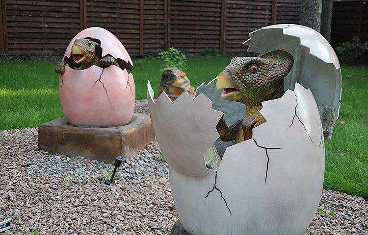 Рождение динозавриков из яйца