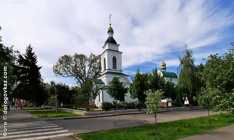 Спаська церква Полтава фото