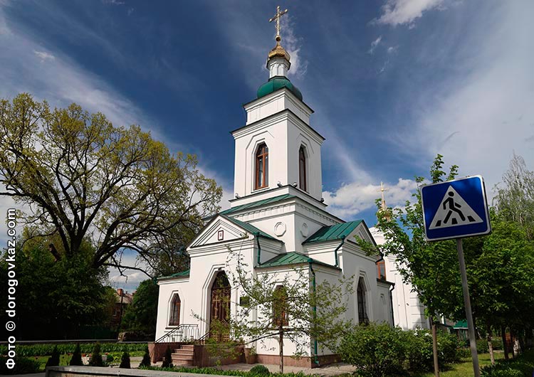 Спаська церква дзвіниця фото